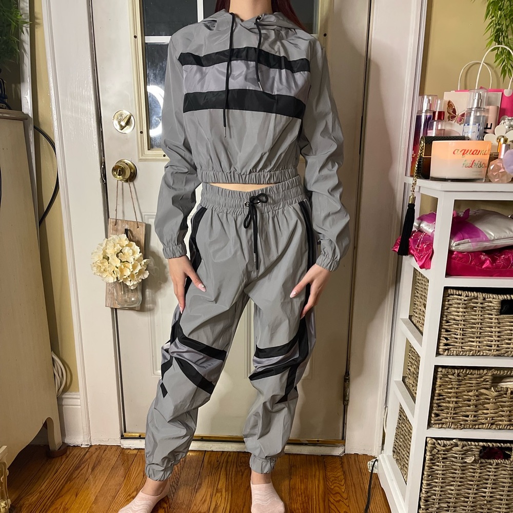 Glow Up Reflective Set - Picture 4 of 5